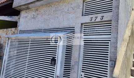 sobrado com 2 casas no mesmo quintal, 1 vaga de garagem, Vila São José