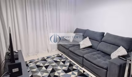 Lindo Sobrado com 2 suítes, 2 vagas de garagem, Vila União