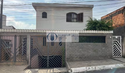 Lindo sobrado 3 dormitórios 4 vagas Vila Renato