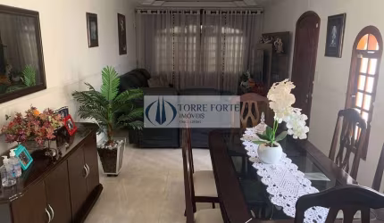 Lindo sobrado com 3 dormitórios 1 suite e 2 vagas na Vila Formosa