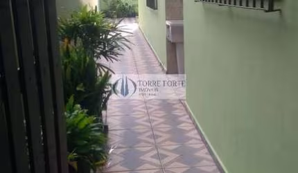 Casa em Peruíbe 2 dormitórios, 1 suíte, 3 vagas prox.  praia