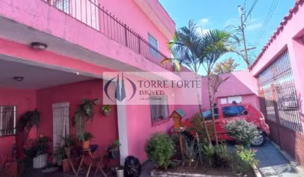 Terreno com 3 casas na Vila Alpina