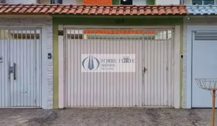 Lindo Sobrado com 3 dormitórios no Sítio da Figueira