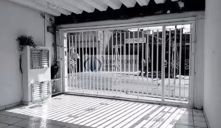 Sobrado com 3 dormitórios, 2 banheiros, 2 vagas de garagem, Pauliceia