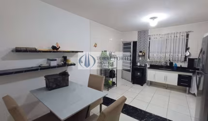 Lindo sobrado 2 dormitórios, e 1 vaga na Penha