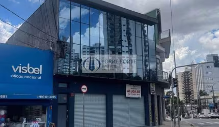 Sala Comercial locação com 3 vagas cobertas na Rua Apucarana.