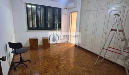 Casa com 3 dormitorios e 4 vagas de garagem na cidade mãe do Céu.