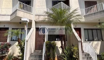 Sobrado com 2 dormitorios e 2 vagas cobertas na Vila Bela.