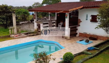 Sitio em Biritiba Mirim 3 dormitórios 3 banheiros e 4 vagas