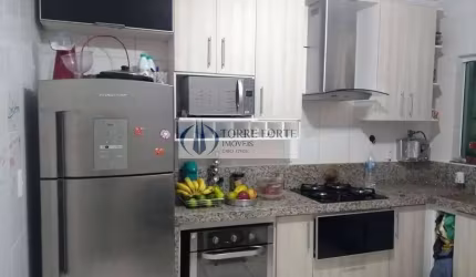 Sobrado com 3 dormitorios , sacada, 1 suite ,2 vagas  na Vila Progresso.