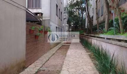 Apartamento com 3 dormitorios sem vaga de garagem na Cidade Lider.