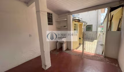 Casa com 5 dormitórios, 220 m2, 3 moradias, na Vila Formosa