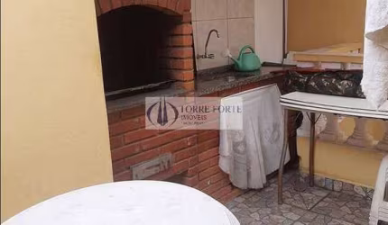 Sobrado com 3 dormitorios 3 suites 3 vagas de garagem no Jardim Imperador.