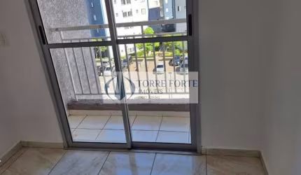 Lindo Apartamento com 2 dormitórios e com Varanda em Itaquera 