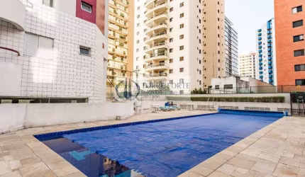 Excelente Apartamento com 3 dormitórios com Suíte e Varanda no Tatuapé