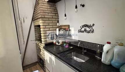 Sobrado em condominio com 2 dormitorios 2 suites 1 vaga na vila Dalila.