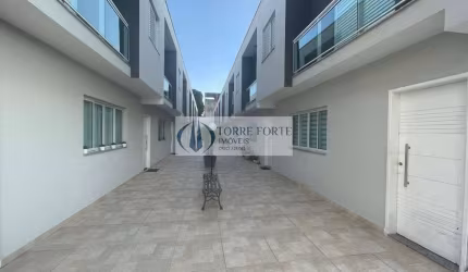 Sobrado novo em condomínio, 3 dormitórios, 1 suíte, 2 vagas na Vila Formosa