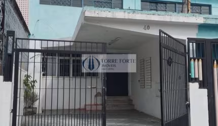 Sobrado com 2 dormitorios 2 vagas de garagem na Cidade São Mateus.