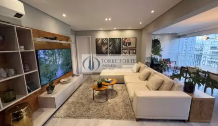 Lindo apartamento com 2 dormitórios, varanda e 2 vagas na Vila Anastácio