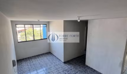 Apartamento 2 dormitórios com 1 vaga no centro de Guaianases