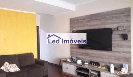 Sobrado com 2 quartos, Jaguaribe, Osasco - R$ 600 mil, Cod: 2415