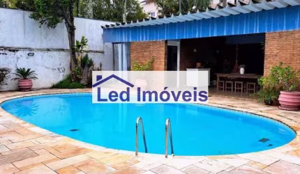 Sobrado com 4 quartos, Vila Oliveira, Mogi das Cruzes - R$ 3.2 mi, Cod: 2431