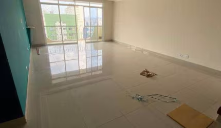 Apartamento para Venda em Santo André, Cidade São Jorge, 5 dormitórios, 3 suítes, 4 banheiros, 3 vagas