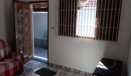 Casa para Venda em Itanhaém, Campos Elíseos, 2 dormitórios, 1 banheiro, 2 vagas