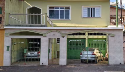 Sobrado para Venda em Santo André, Vila Linda, 4 dormitórios, 1 suíte, 2 banheiros, 6 vagas