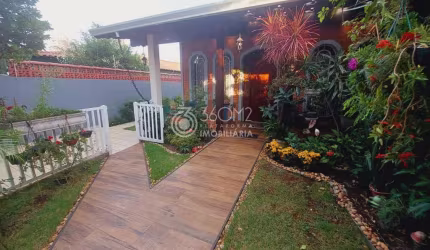 Casa para Venda em Santo André, Vila São Pedro, 3 dormitórios, 1 suíte, 2 banheiros, 7 vagas