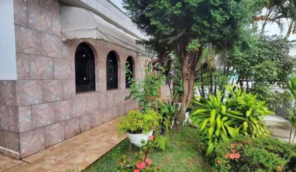 Casa para Venda em Santo André, Vila Palmares, 3 dormitórios, 1 suíte, 4 banheiros, 8 vagas