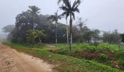 Vendo Terreno com casa de madeira Praia do Erwino
