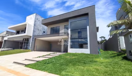 Sobrado à venda no bairro Residencial Goiânia Golfe Clube em Goiânia/GO