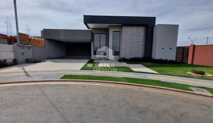 Casa à venda no bairro Jardins Bolonha em Senador Canedo/GO