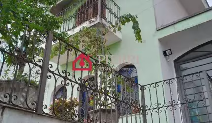 Sobrado a venda no Parque São Domingos, amplo c/ salão de festas