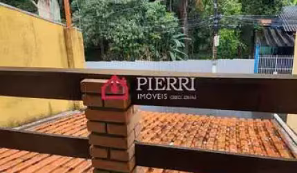 Sobrado a venda no Jardim Santa Fé 3 dormitórios, 2 vagas