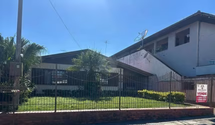 Casa no bairro Centro em Campo Largo-PR