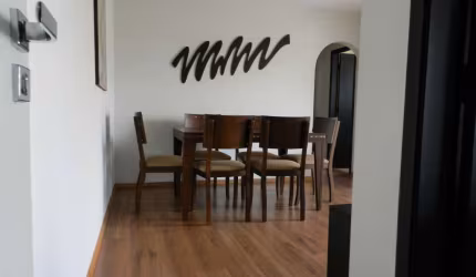 Apartamento em Vila Nova Conceição  -  São Paulo