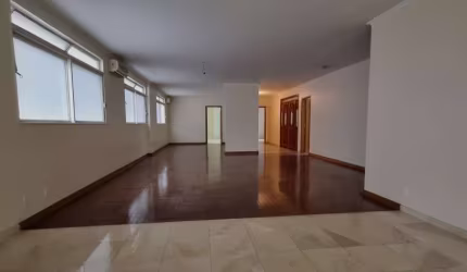 Apartamento em Higienópolis  -  São Paulo