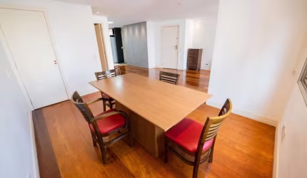 Apartamento em Paraíso  -  São Paulo