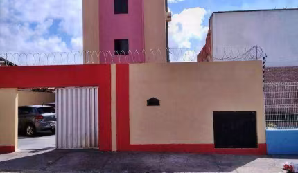 Apartamento com 3 dormitórios à venda, 70 m² por R$ 250.000,00 - Sapiranga - Fortaleza/CE