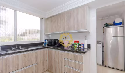 Apartamento com 3 dormitórios à venda, 150 m² por R$ 690.000,00 - Bacacheri - Curitiba/PR