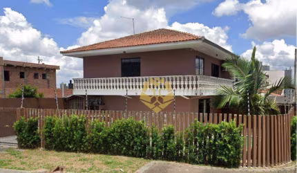 Excelente Sobrado de Esquina com 3 dormitórios à venda, 120 m² por R$ 850.000 - Novo Mundo - Curitiba/PR!