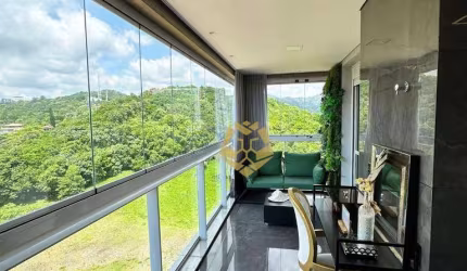 Apartamento com 3 dormitórios à venda, 108 m² por R$ 2.860.000 - Praia Brava - Itajaí/SC!