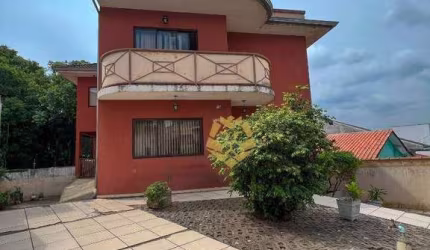 Casa com 4 dormitórios, 320 m² - venda por R$ 1.150.000 ou aluguel por R$ 8.000/mês - Pilarzinho - Curitiba/PR