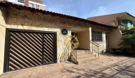 Casa com 5 dormitórios para alugar, 220 m² por R$ 5.600/mês - Santa Quitéria - Curitiba/PR