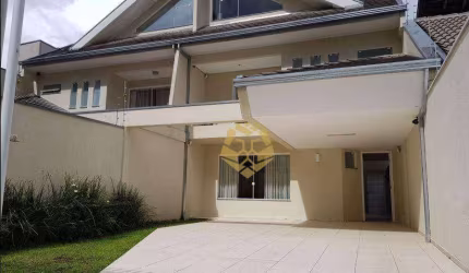 Maravilhoso sobrado com 3 dormitórios para alugar, 270 m² por R$ 5.990/mês - Bacacheri - Curitiba/PR