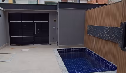 Casa triplex contemporânea