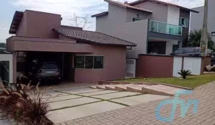 Aruã Brisas 1 - Casa em Condomínio à venda no condomínio Aruã Brisas 1 em Mogi das Cruzes/SP, com 2 dormitórios, sendo 1 suíte.