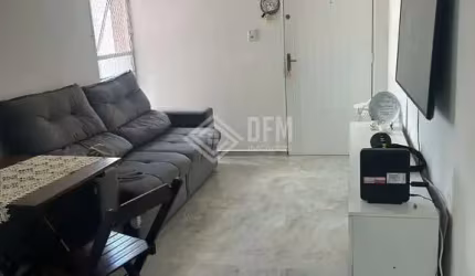 Condomínio Topázios - Apartamento Semi Mobiliado à venda no Condomínio Topázio, no bairro Jardim Maricá em Mogi das Cruzes, SP, com 2 dormitórios